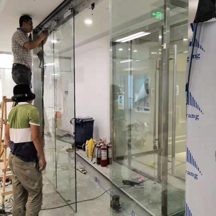 龍泉自動(dòng)感應(yīng)門(mén)廠電話 安裝玻璃感應(yīng)門(mén) 指紋門(mén)禁玻璃門(mén) 龍泉自動(dòng)感應(yīng)門(mén)廠電話 安裝玻璃感應(yīng)門(mén) 指紋門(mén)禁玻璃門(mén)