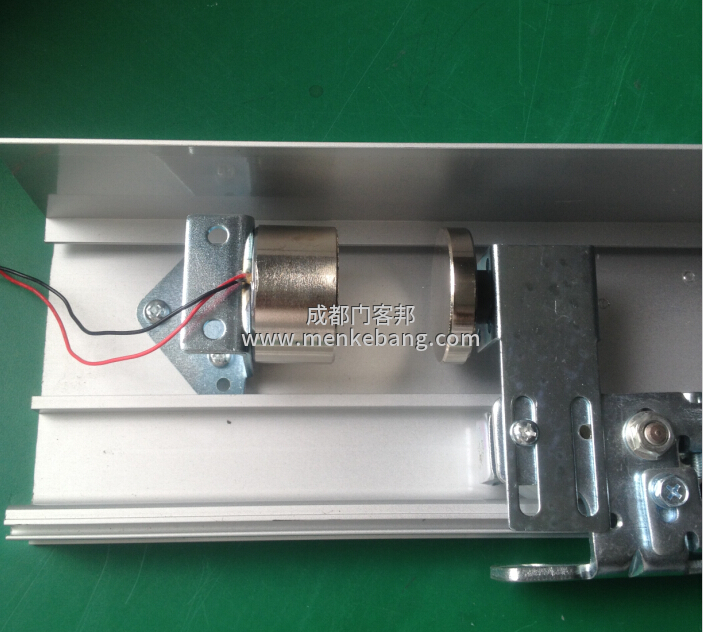 自動門用手能掰開,自動門用手能扒開,自動門用手能拉開怎么辦 自動門用手能掰開,自動門用手能扒開,自動門用手能拉開怎么辦