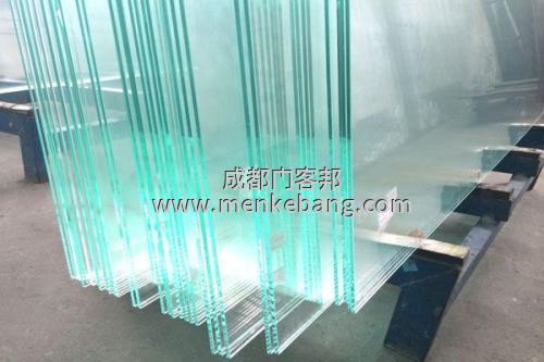 玻璃是什么,對(duì)玻璃的認(rèn)識(shí),玻璃用什么材料做的