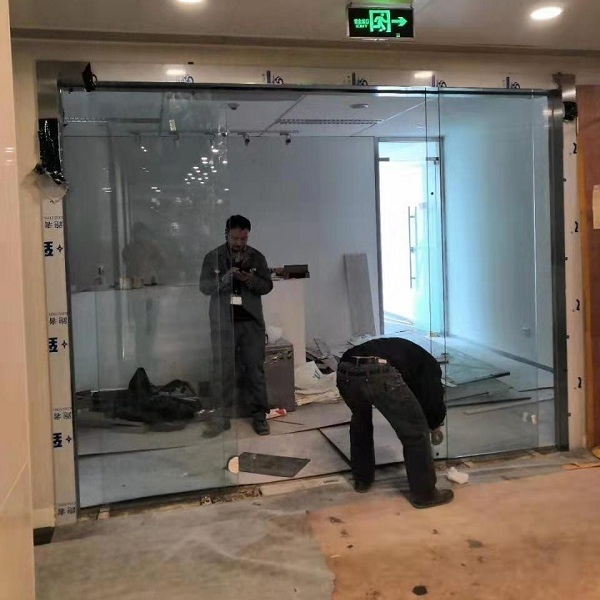 辦公室多瑪自動(dòng)門安裝案例