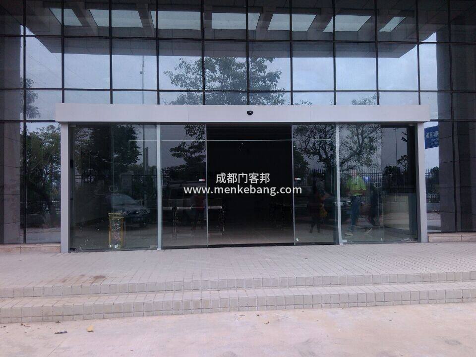 自動門維修案例 1588383880202860.